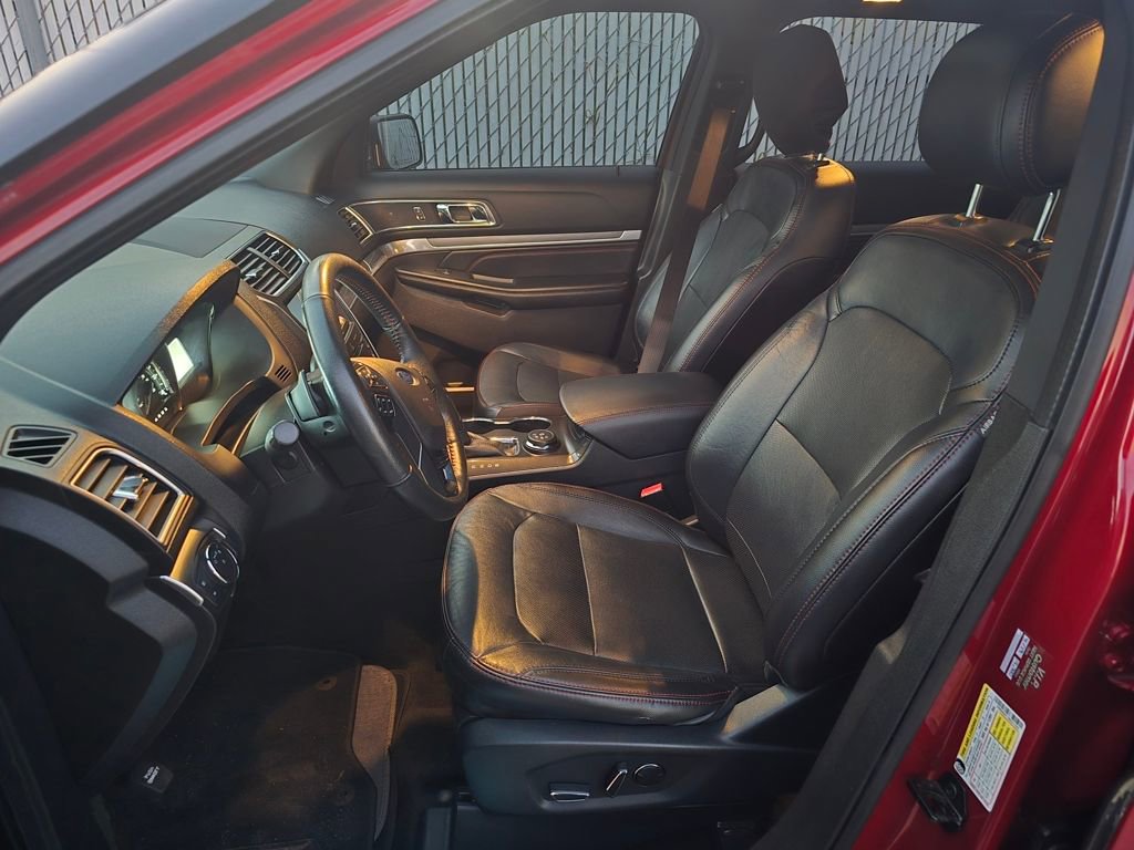 Used 2017 Ford Explorer Sport image 9