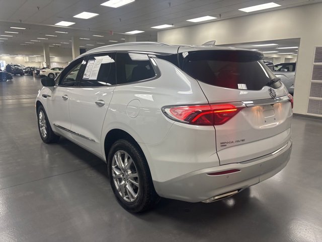 Used 2023 Buick Enclave Essence w/ Experience Buick Package image 5