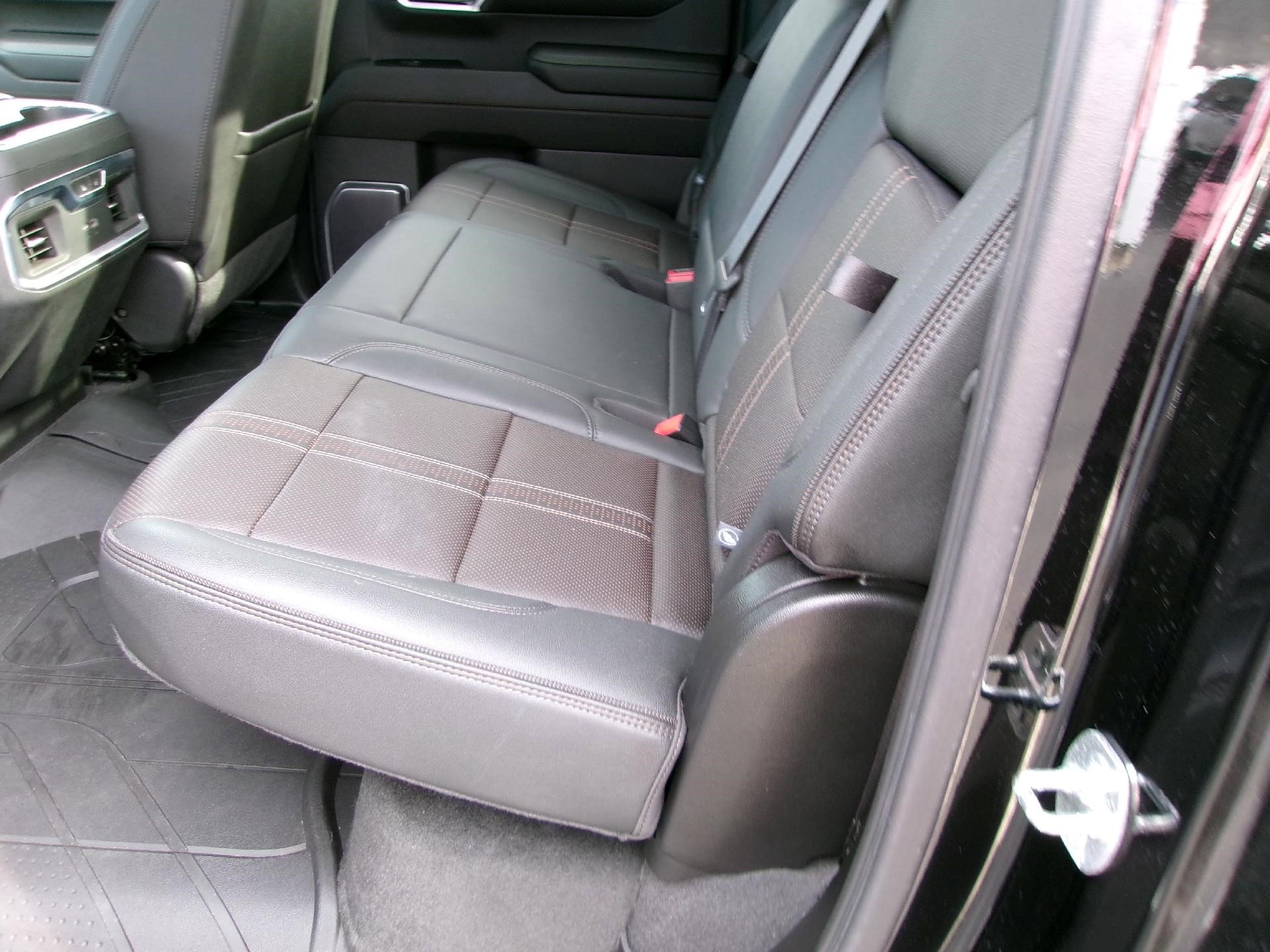 Certified 2022 Chevrolet Silverado 1500 High Country w/ High Country Premium Package image 24