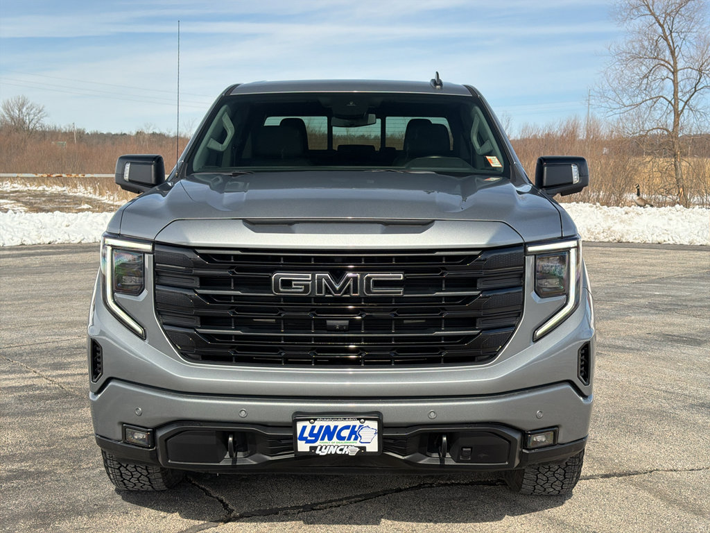 Used 2024 GMC Sierra 1500 Elevation w/ Elevation Premium Package AWD/4WD image 7