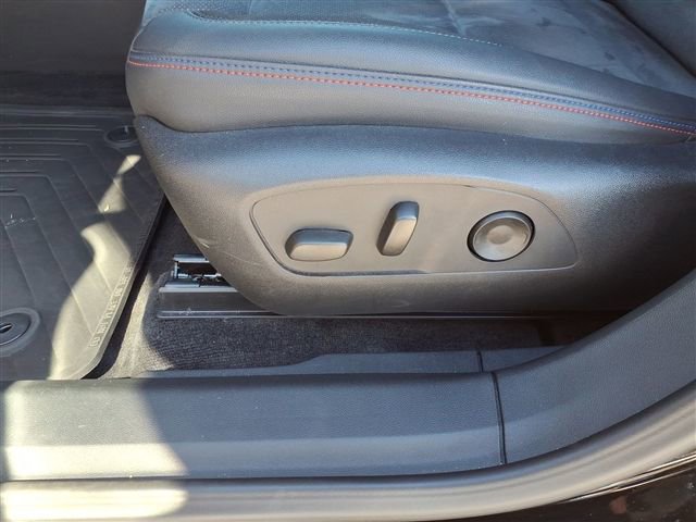 Certified 2025 Chevrolet Blazer EV RS image 19