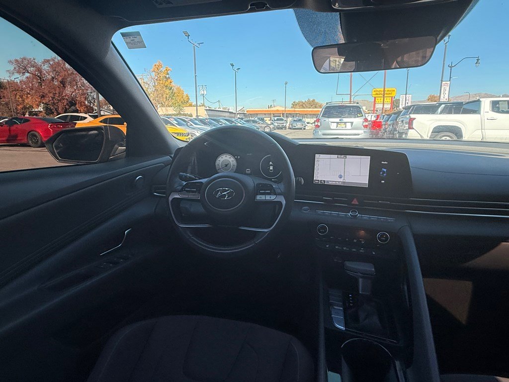 Used 2023 Hyundai Elantra SEL w/ Convenience Package image 31