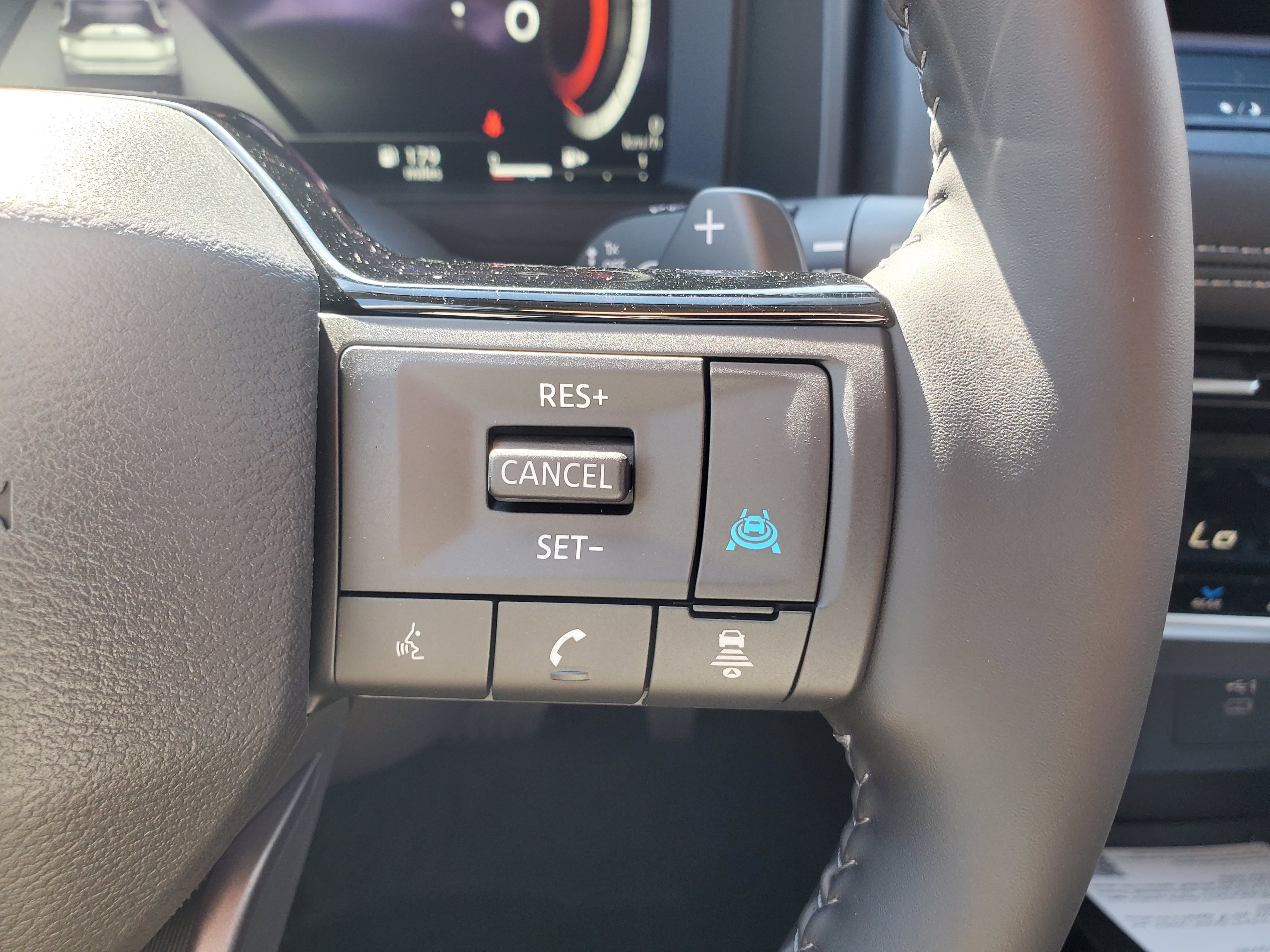 New 2026 Nissan Rogue Platinum w/ Platinum Premium Package image 17