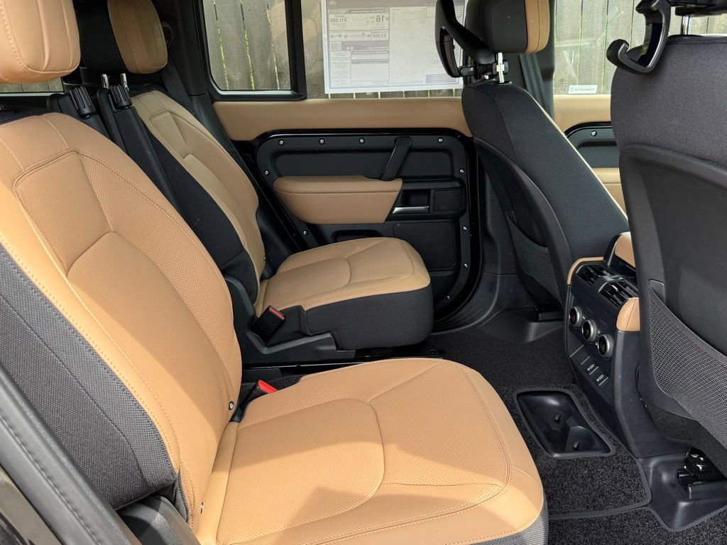 New 2026 Land Rover Defender 130 V8 AWD/4WD image 35