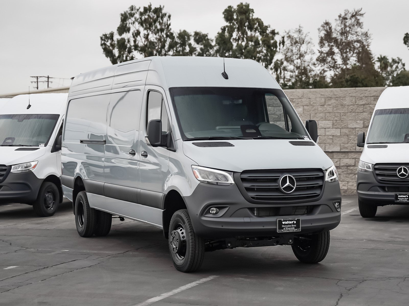New 2025 Mercedes-Benz Sprinter 3500 image 3