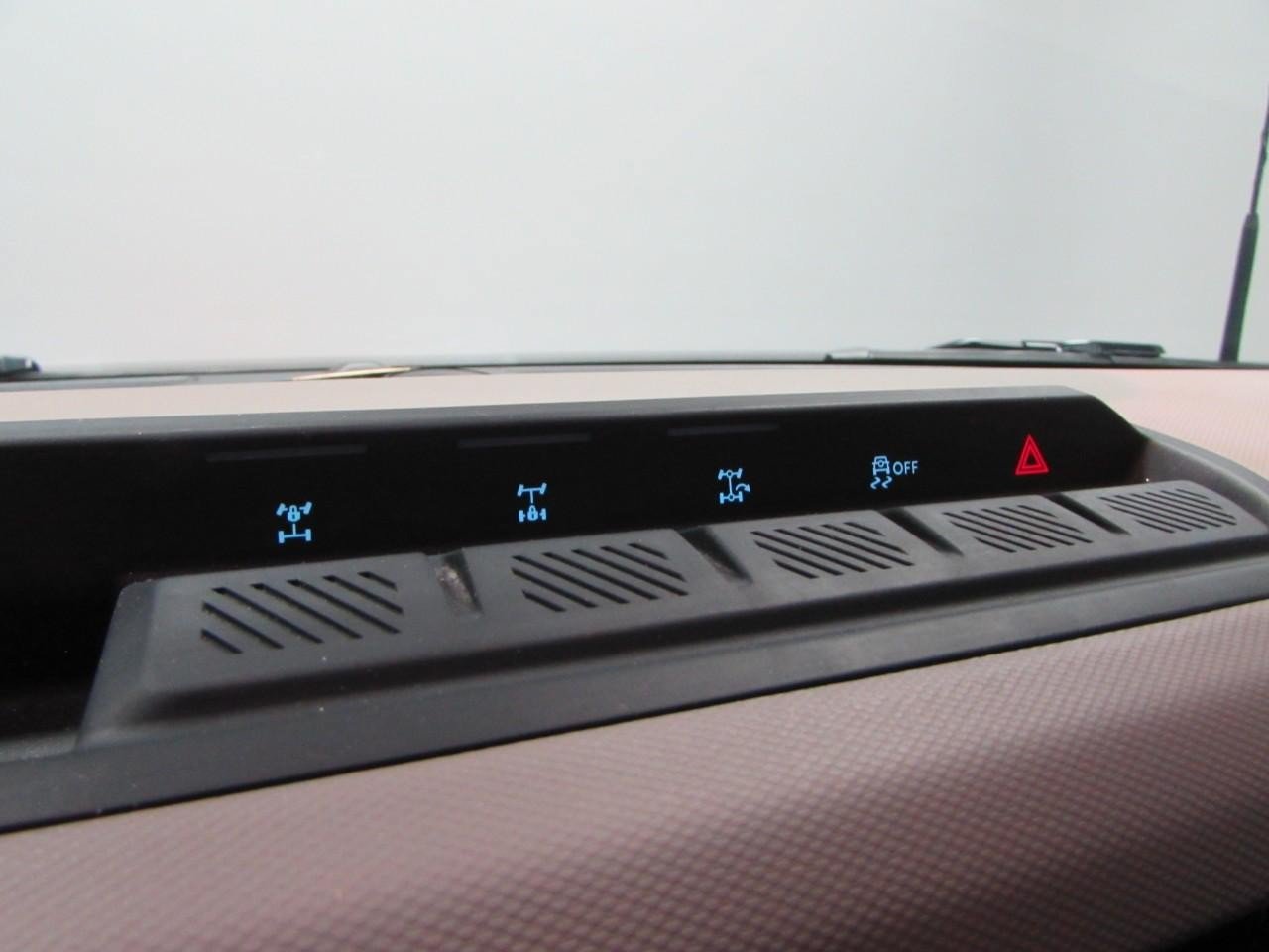 Used 2023 Ford Bronco Wildtrak AWD/4WD image 25