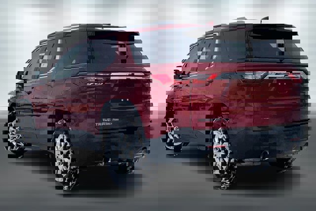 Used 2018 Chevrolet Traverse LT w/ LPO, Cargo Package image 9