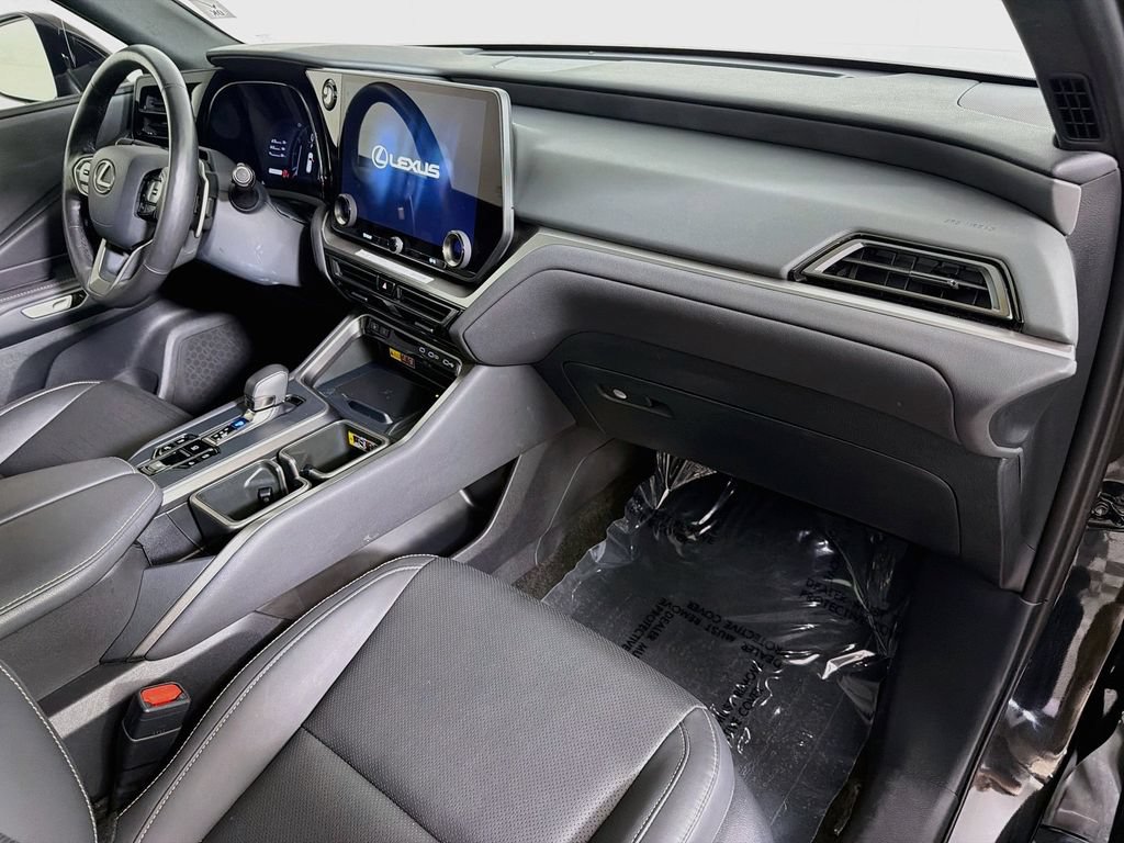 Used 2025 Lexus TX 350 AWD w/ Technology Package image 30