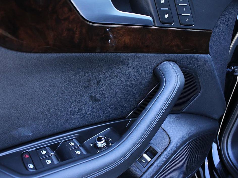 Used 2019 Audi A4 2.0T Premium Plus w/ Premium Plus Package image 9