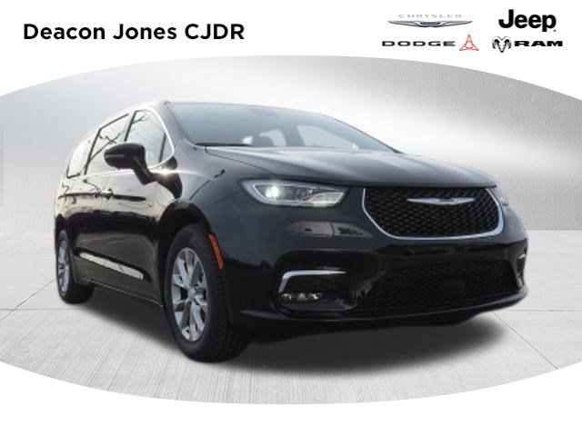 New 2026 Chrysler Pacifica Limited FWD video 1