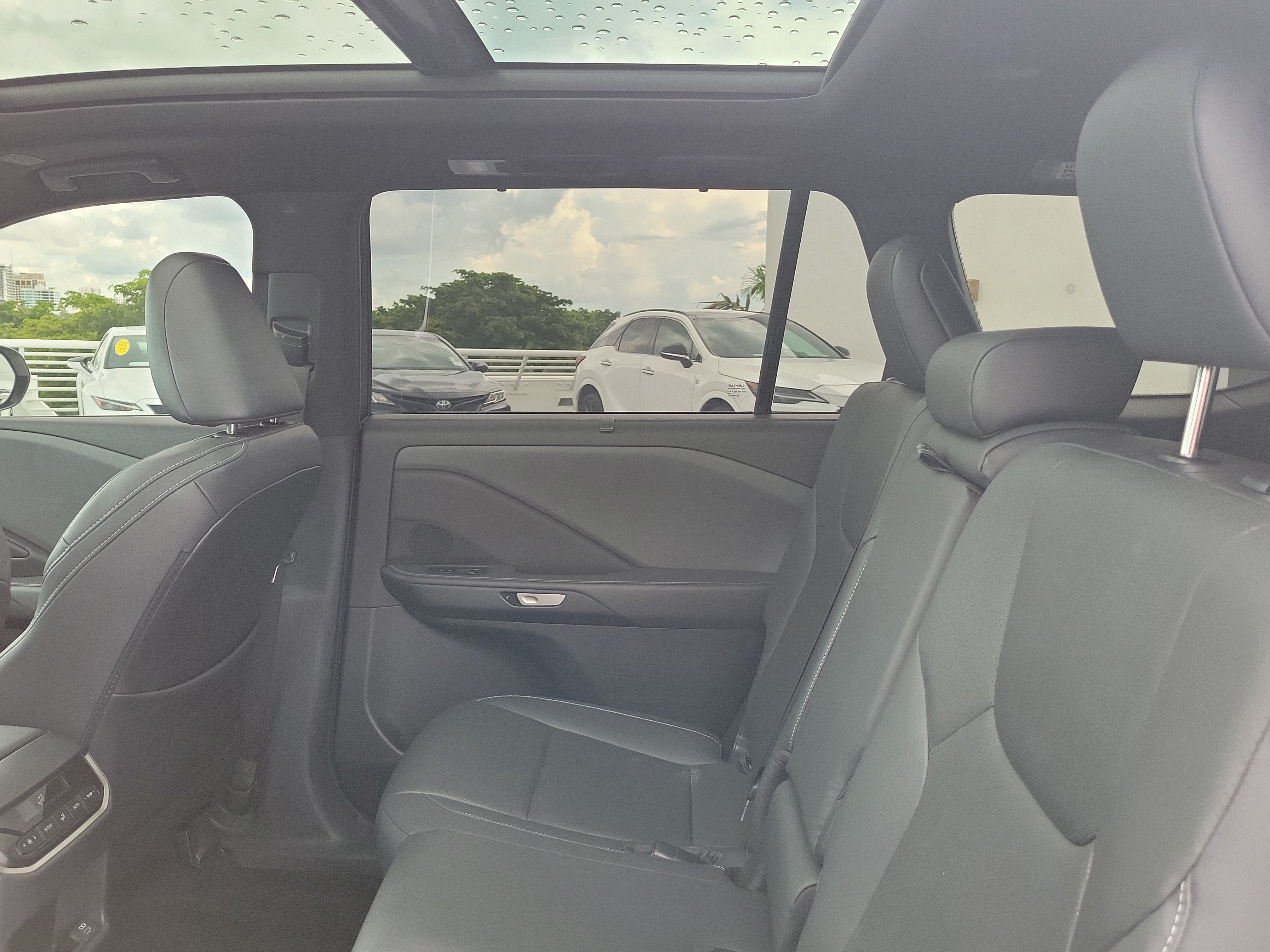 Used 2024 Lexus TX 350 AWD image 13