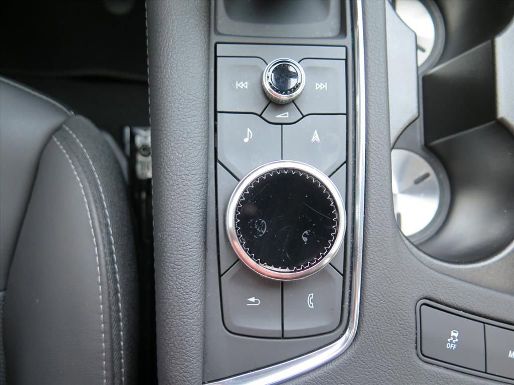 Used 2024 Cadillac XT6 Premium Luxury w/ Technology Package image 15