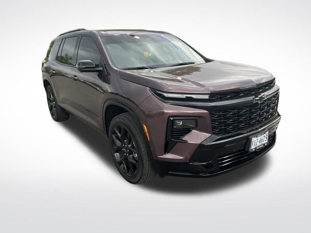 Used 2026 Chevrolet Traverse RS FWD image 14