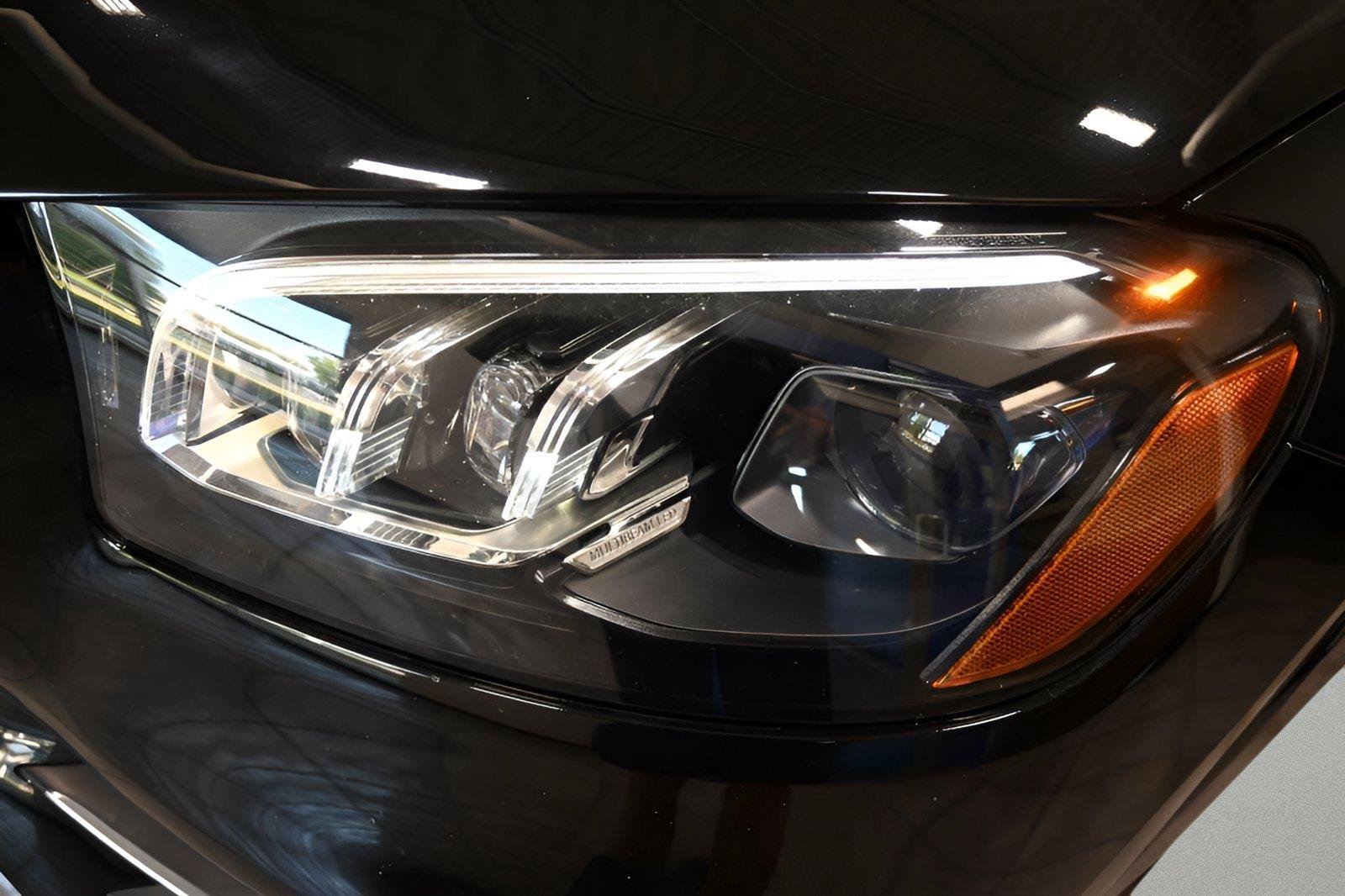 Used 2020 Mercedes-Benz GLS 580 4MATIC image 37