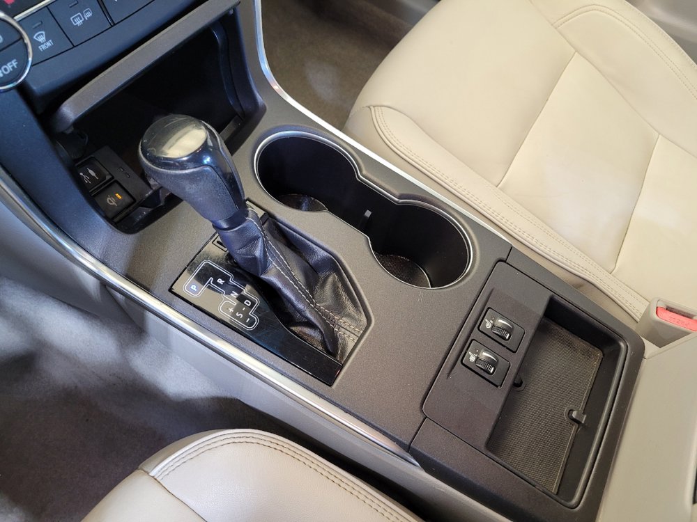 Used 2017 Toyota Camry XLE FWD image 26