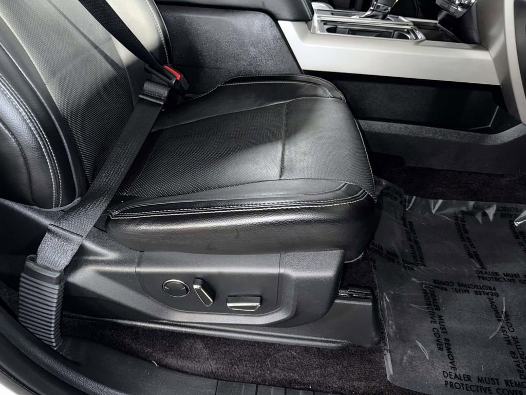Used 2016 Ford F150 Lariat image 15