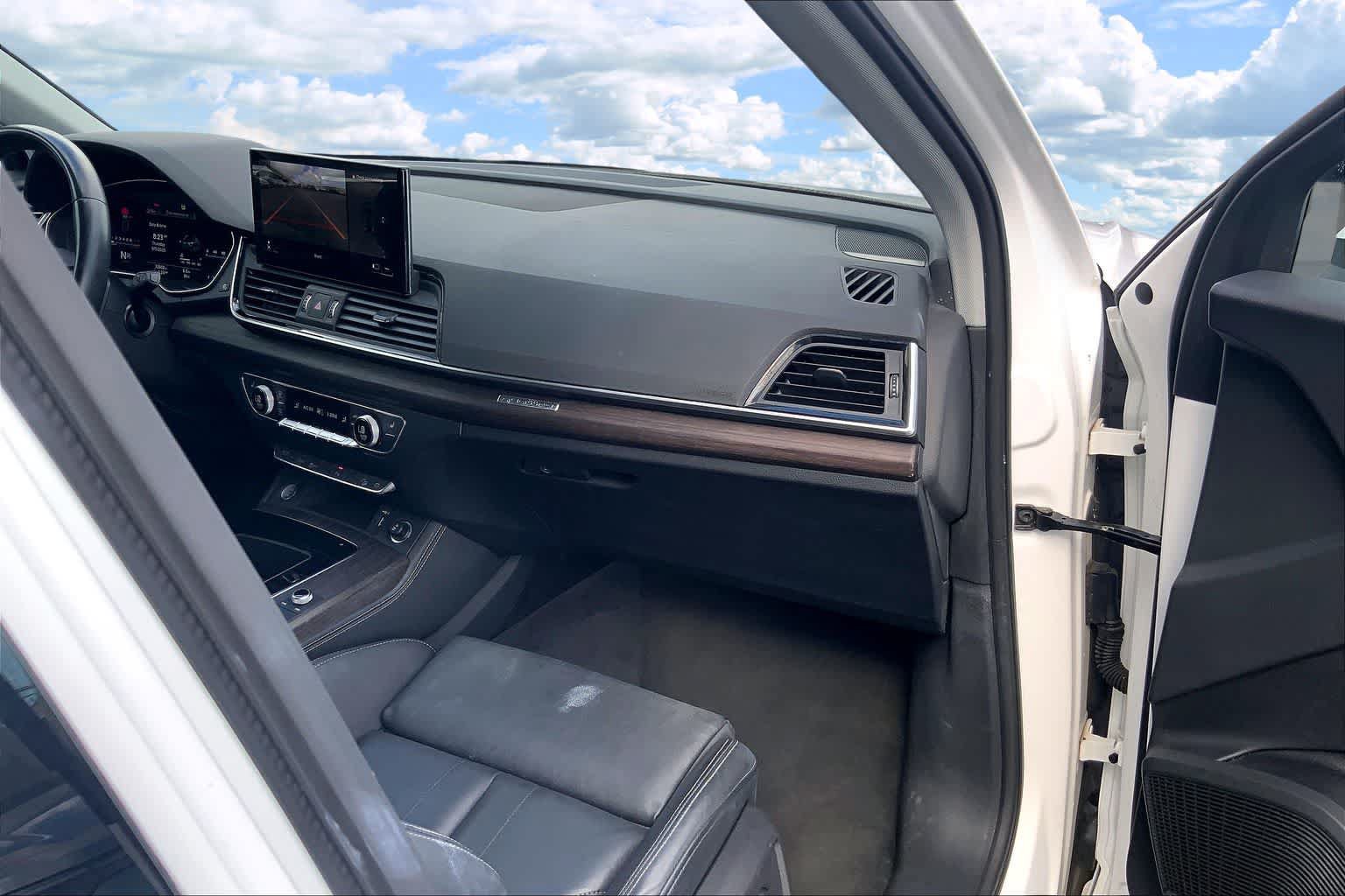 Used 2024 Audi Q5 2.0T Premium Plus AWD/4WD image 23