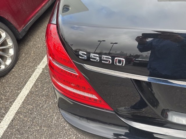 Used 2008 Mercedes-Benz S 550 4MATIC image 3