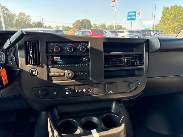 New 2025 Chevrolet Express 3500 Extended w/ Driver Convenience Package image 20