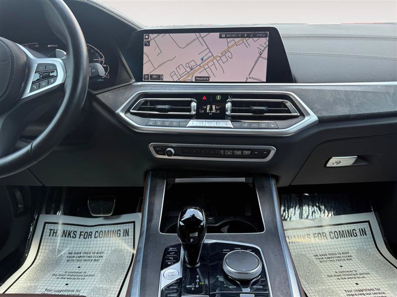 Used 2022 BMW X5 xDrive45e w/ M Sport Package AWD/4WD image 13