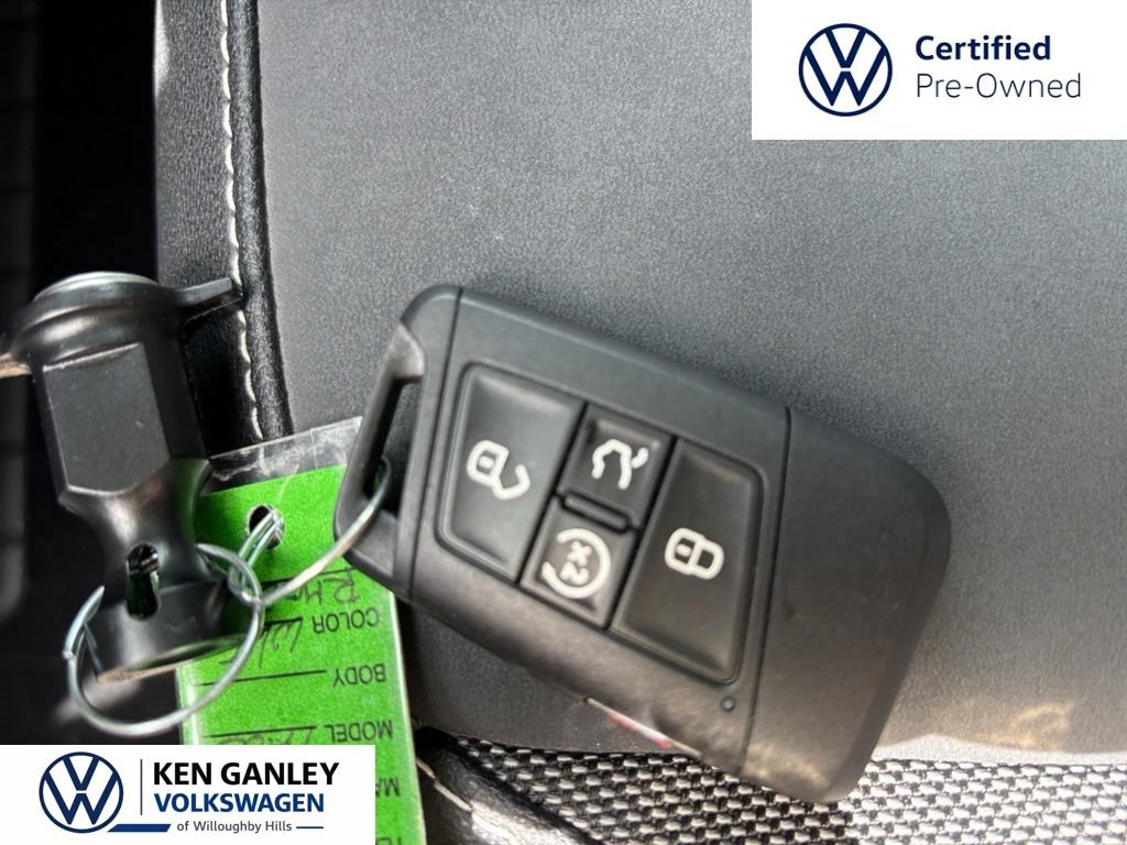 Used 2024 Volkswagen Taos SE AWD/4WD image 30