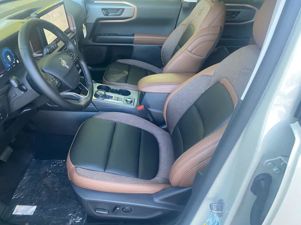 New 2025 Ford Bronco Sport Outer Banks w/ Outer Banks Tech Package+ AWD/4WD image 7