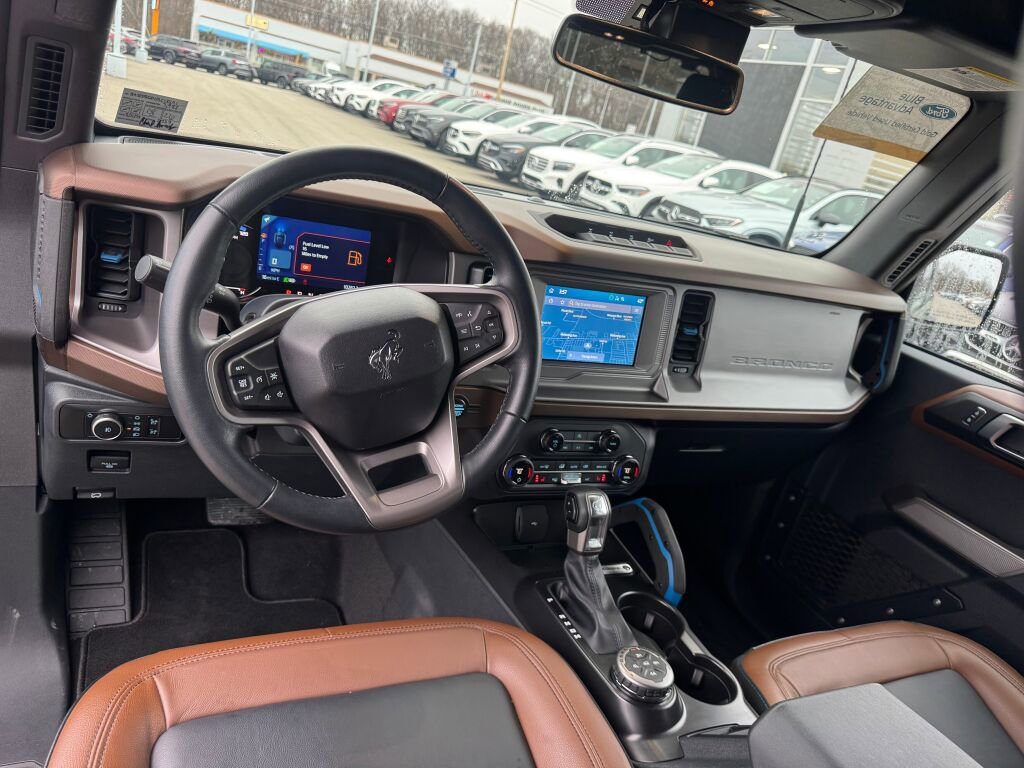 Used 2023 Ford Bronco Outer Banks w/ Sasquatch Package image 2