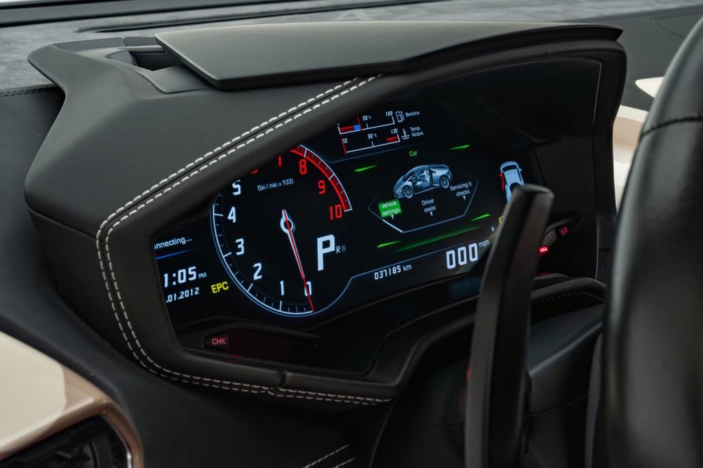 Used 2015 Lamborghini Huracan LP 610-4 image 18