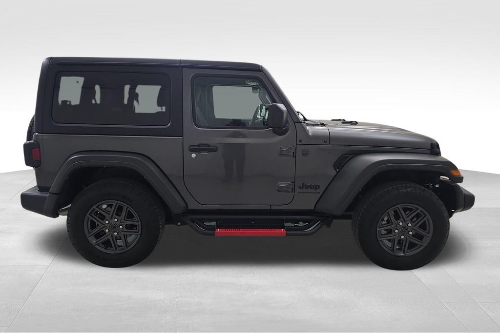 Used 2024 Jeep Wrangler Sport AWD/4WD image 10