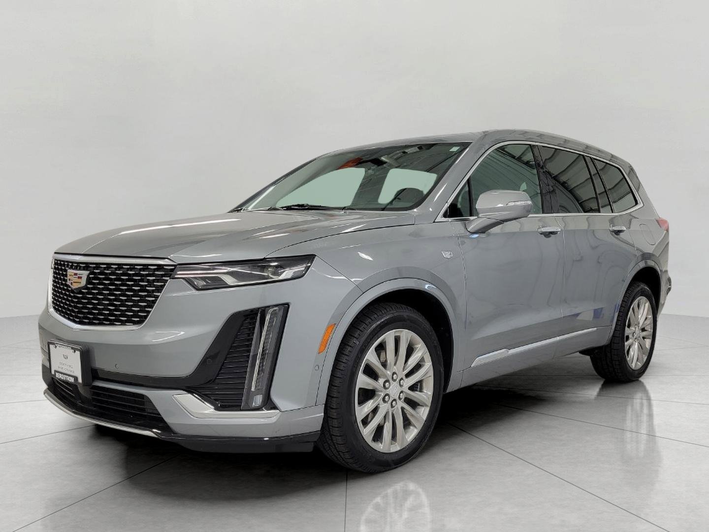 Certified 2023 Cadillac XT6 Premium Luxury w/ Technology Package AWD/4WD image 12