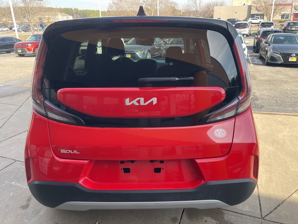Used 2023 Kia Soul LX w/ Option Group 015 image 5