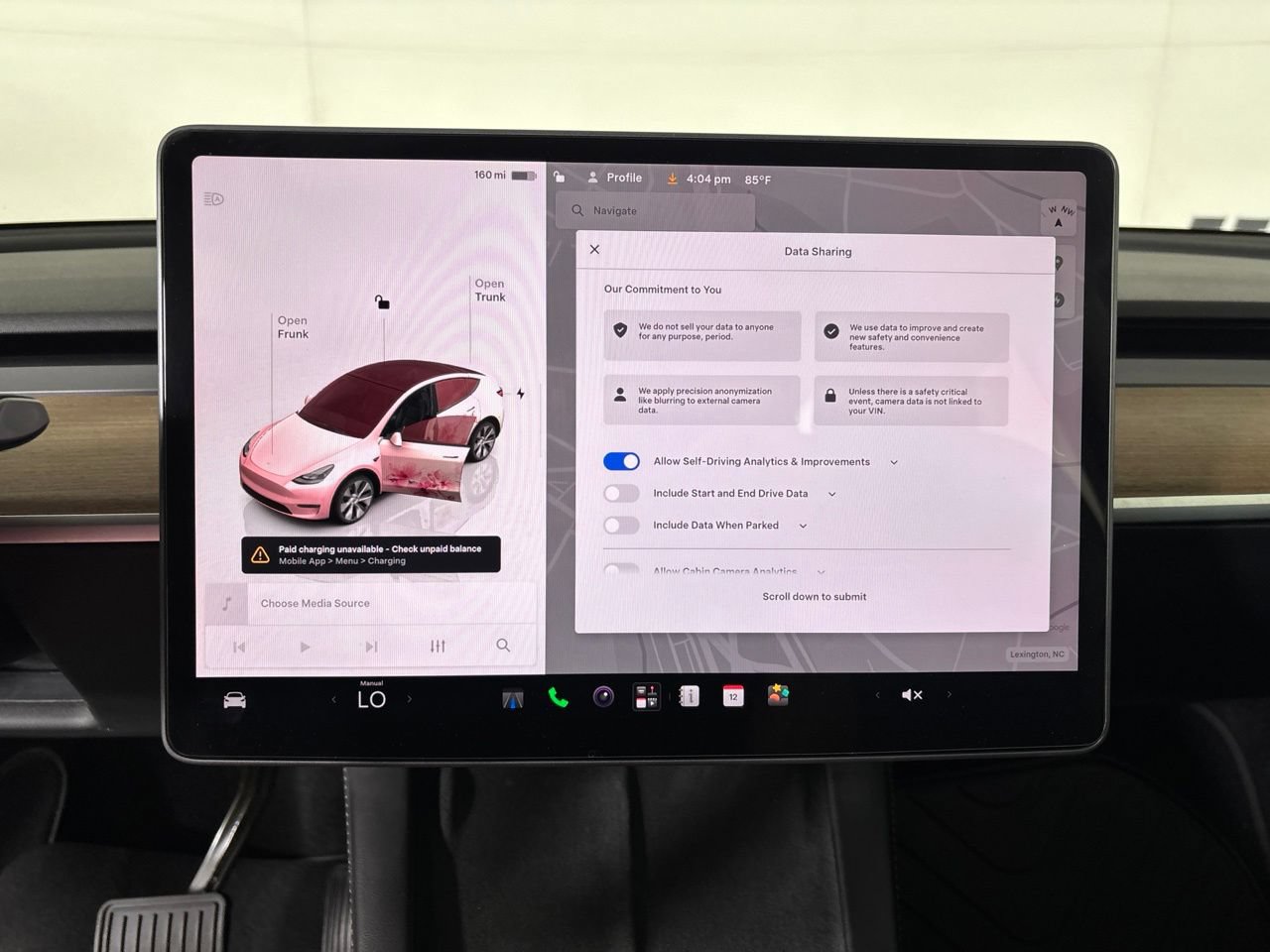 Used 2024 Tesla Model Y 2WD image 11
