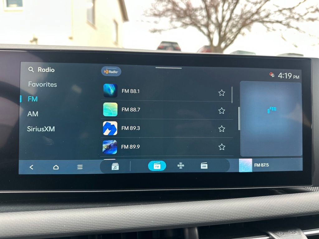 New 2026 Hyundai Tucson Blue SE image 17