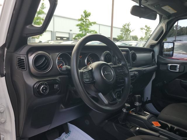 Certified 2023 Jeep Gladiator Sport AWD/4WD image 21