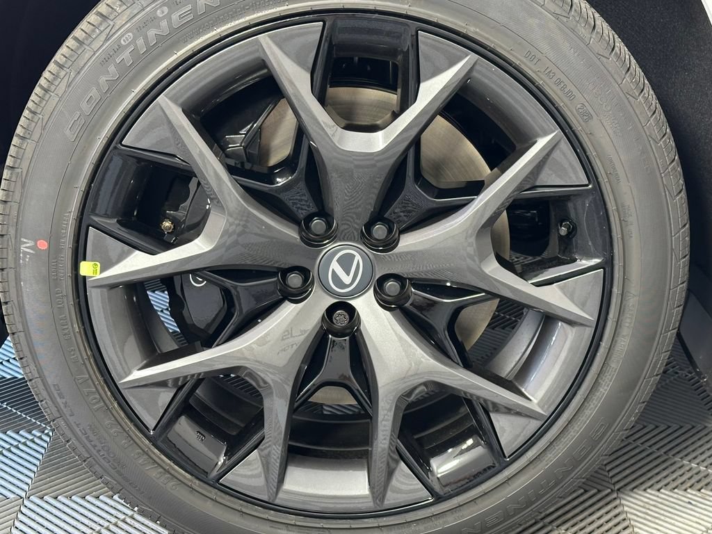 New 2026 Lexus TX 500h AWD image 13