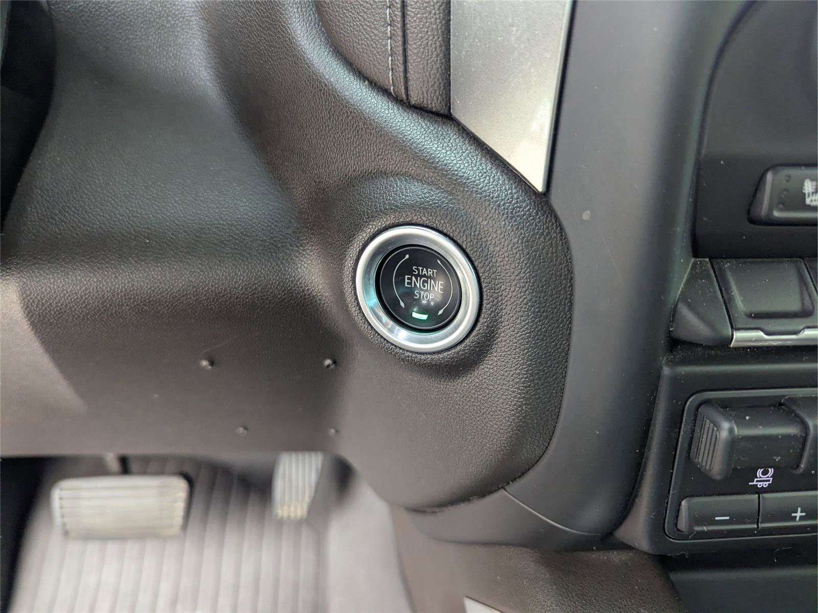 Used 2021 Chevrolet Silverado 1500 LTZ image 23