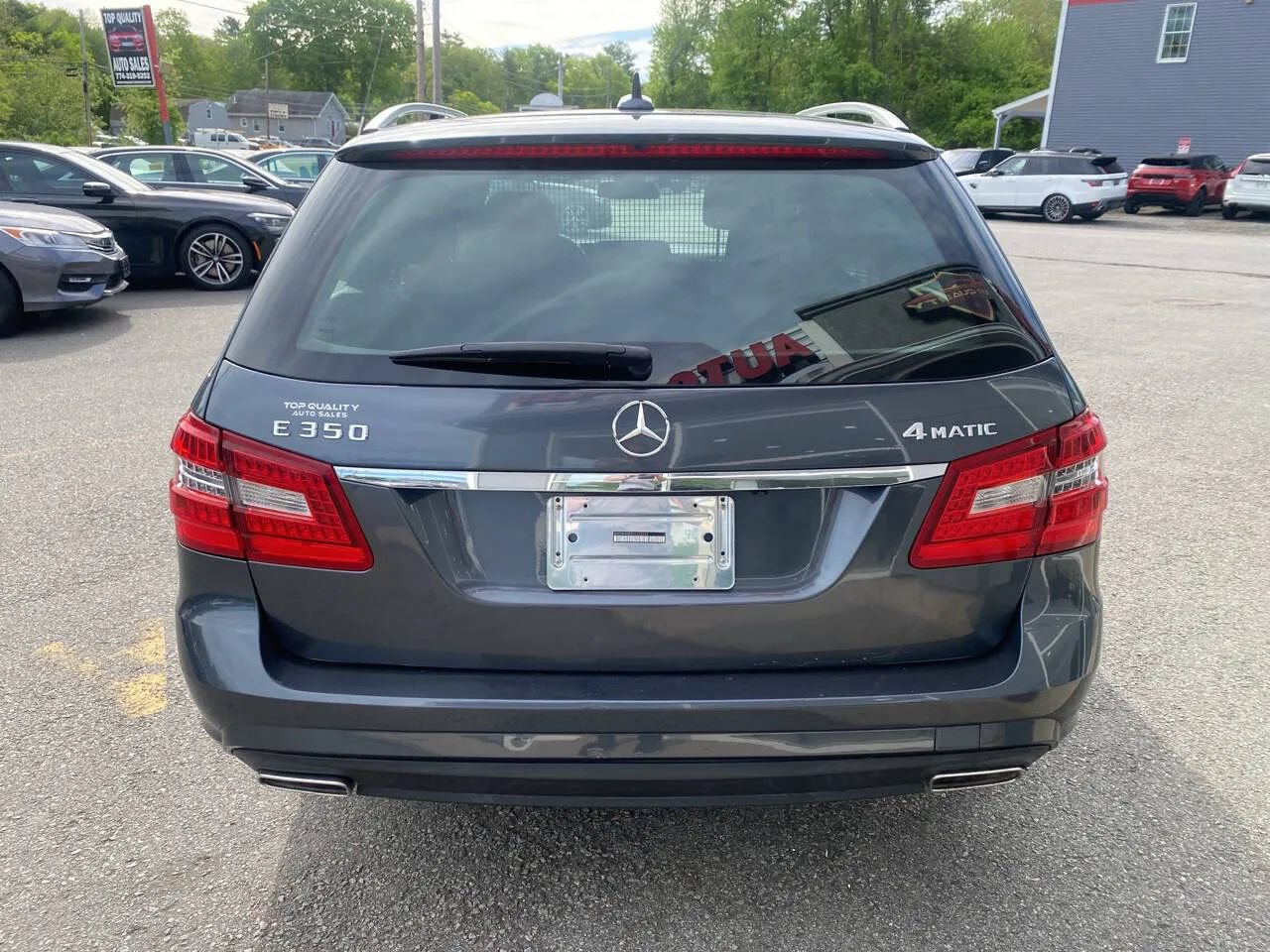 Used 2013 Mercedes-Benz E 350 4MATIC Wagon image 5