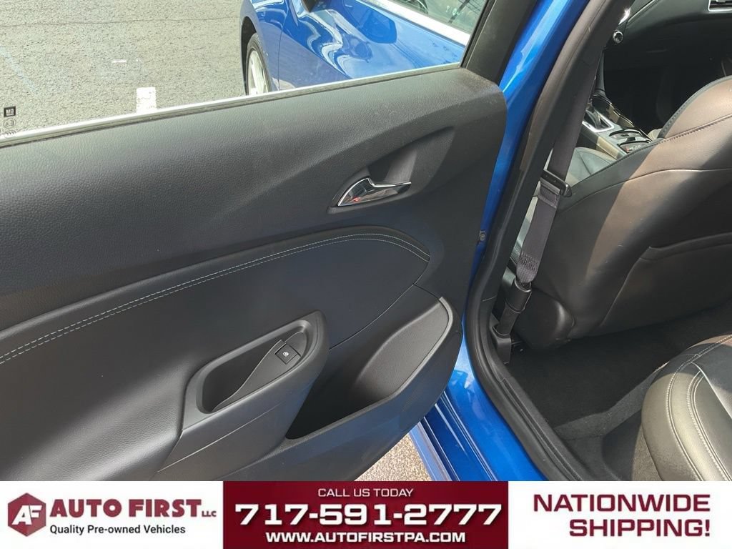Used 2016 Chevrolet Cruze Premier FWD image 12