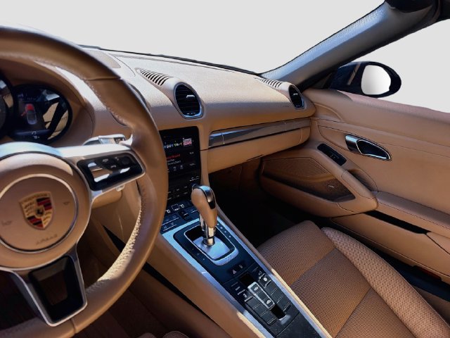 Used 2017 Porsche 718 Boxster S RWD image 17