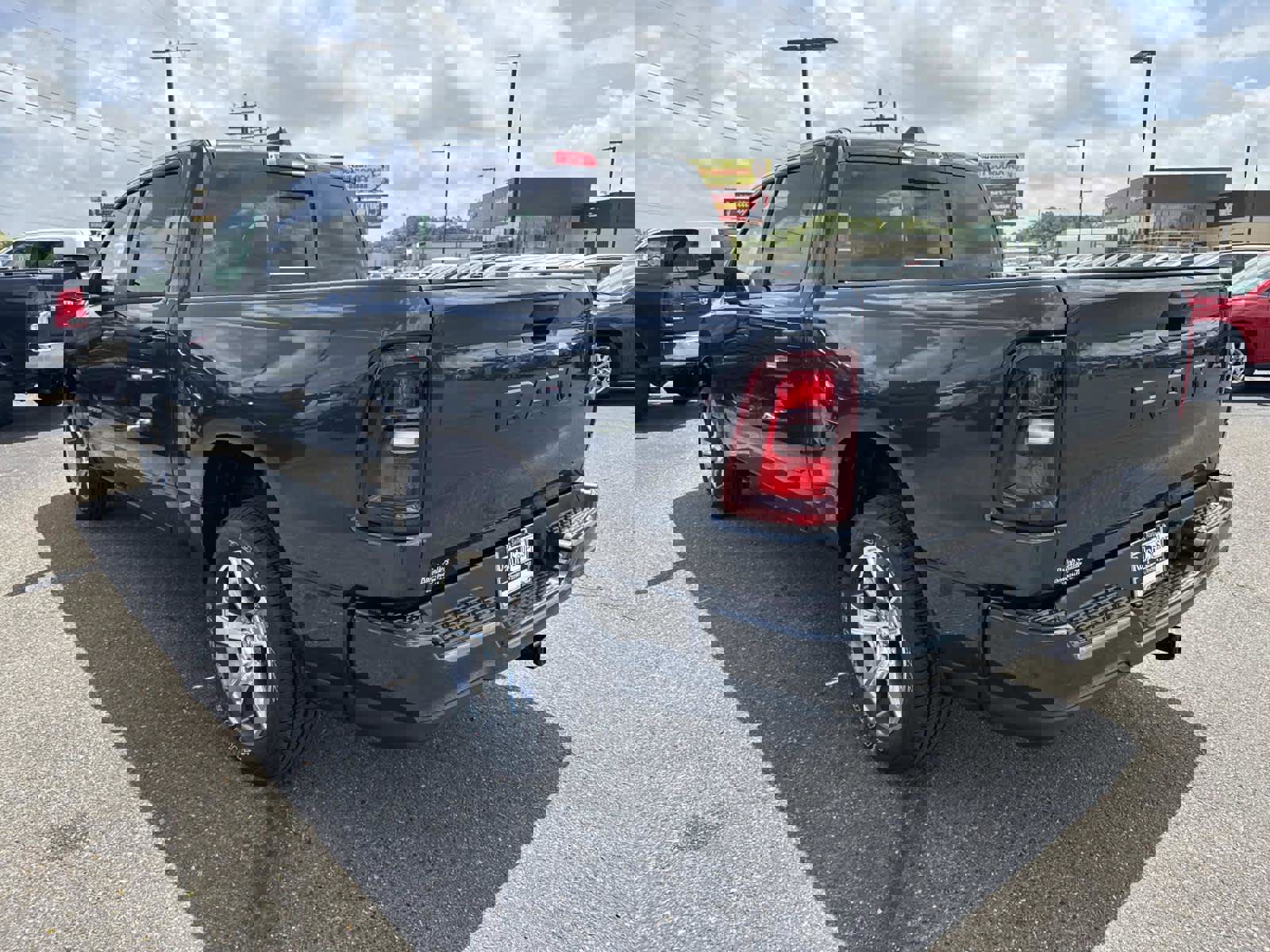 New 2026 RAM 1500 Express image 4