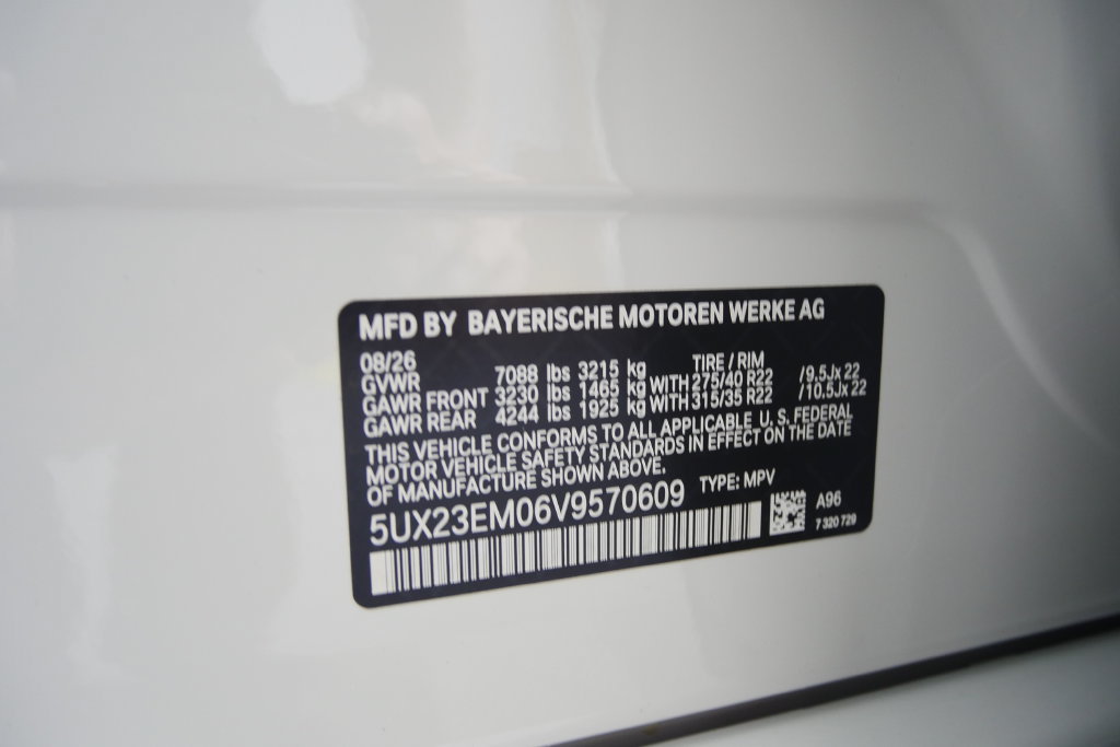 Used 2027 BMW X7 xDrive40i AWD/4WD image 26