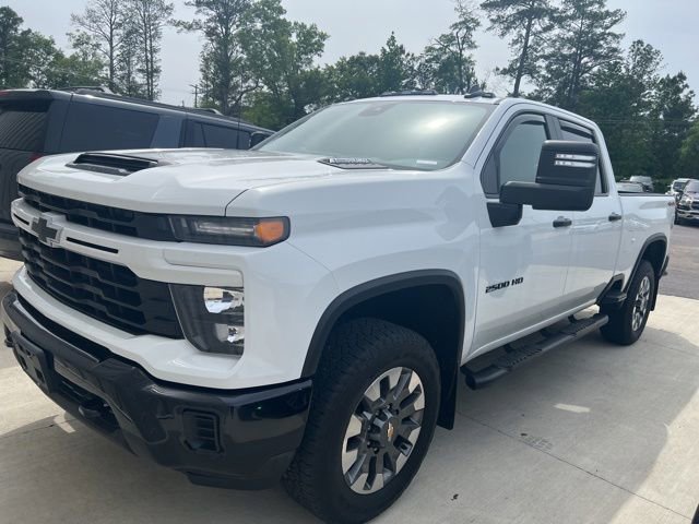 Used 2024 Chevrolet Silverado 2500 Custom w/ Custom Value Package AWD/4WD image 1
