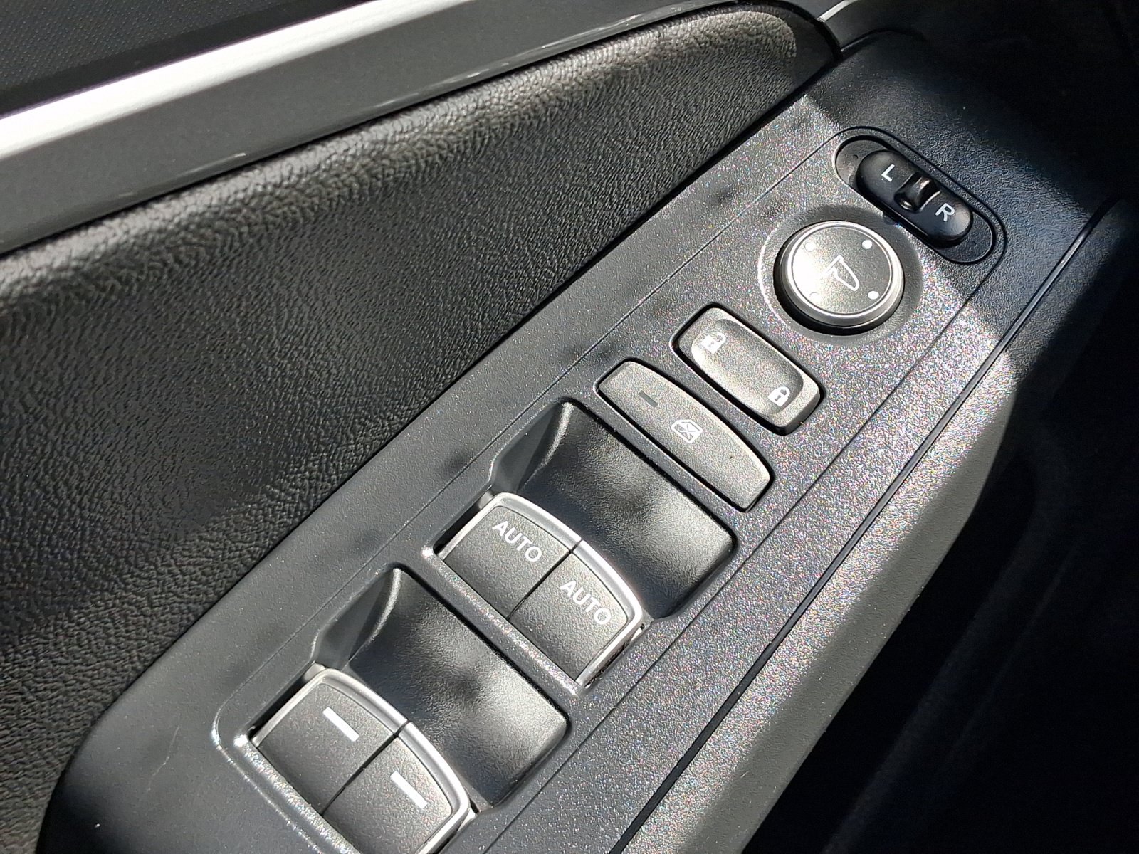 Used 2024 Acura Integra FWD image 13