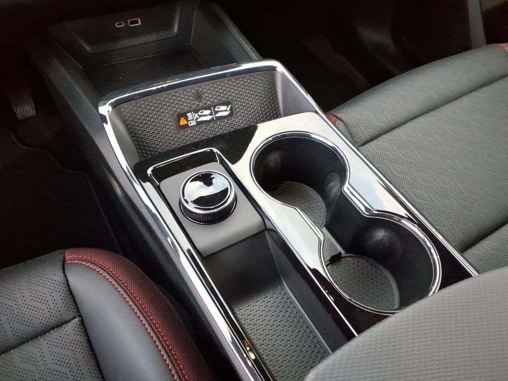 New 2027 Chevrolet Equinox RS FWD image 23