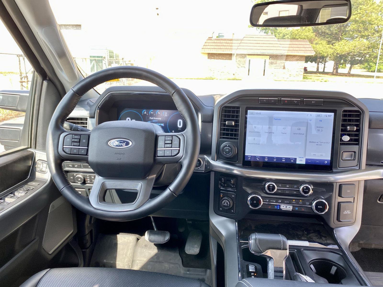 Used 2022 Ford F150 Lariat AWD/4WD image 8