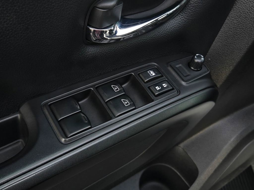 Used 2021 Nissan Titan PRO-4X AWD/4WD image 14
