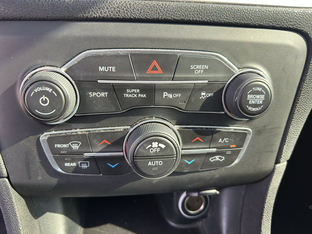 Used 2019 Dodge Charger R/T w/ Driver Confidence Group RWD image 24