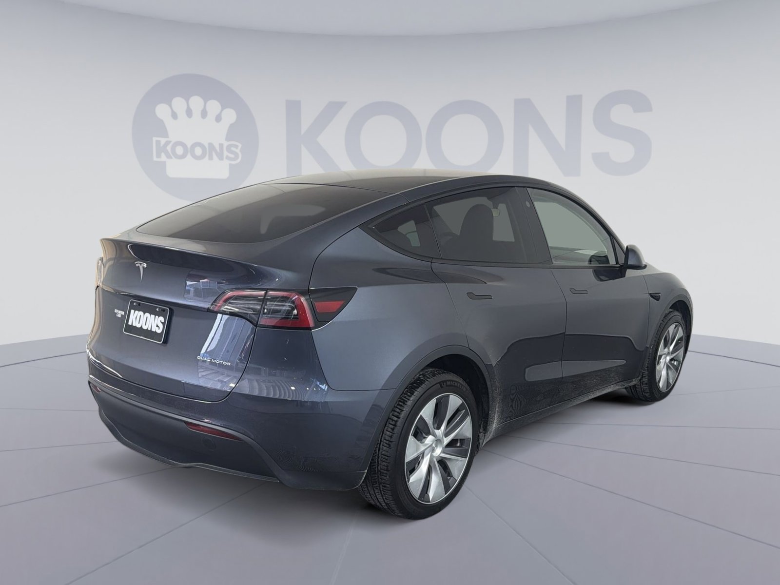 Used 2023 Tesla Model Y Performance image 7