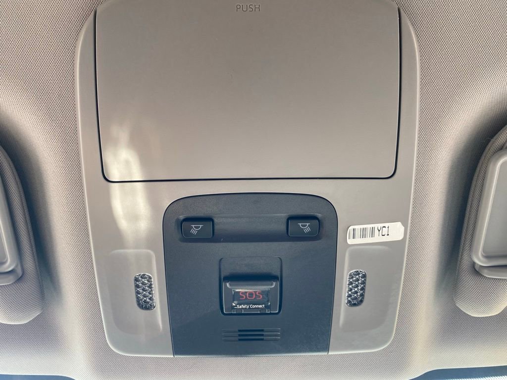 Used 2019 Toyota Camry LE FWD image 24
