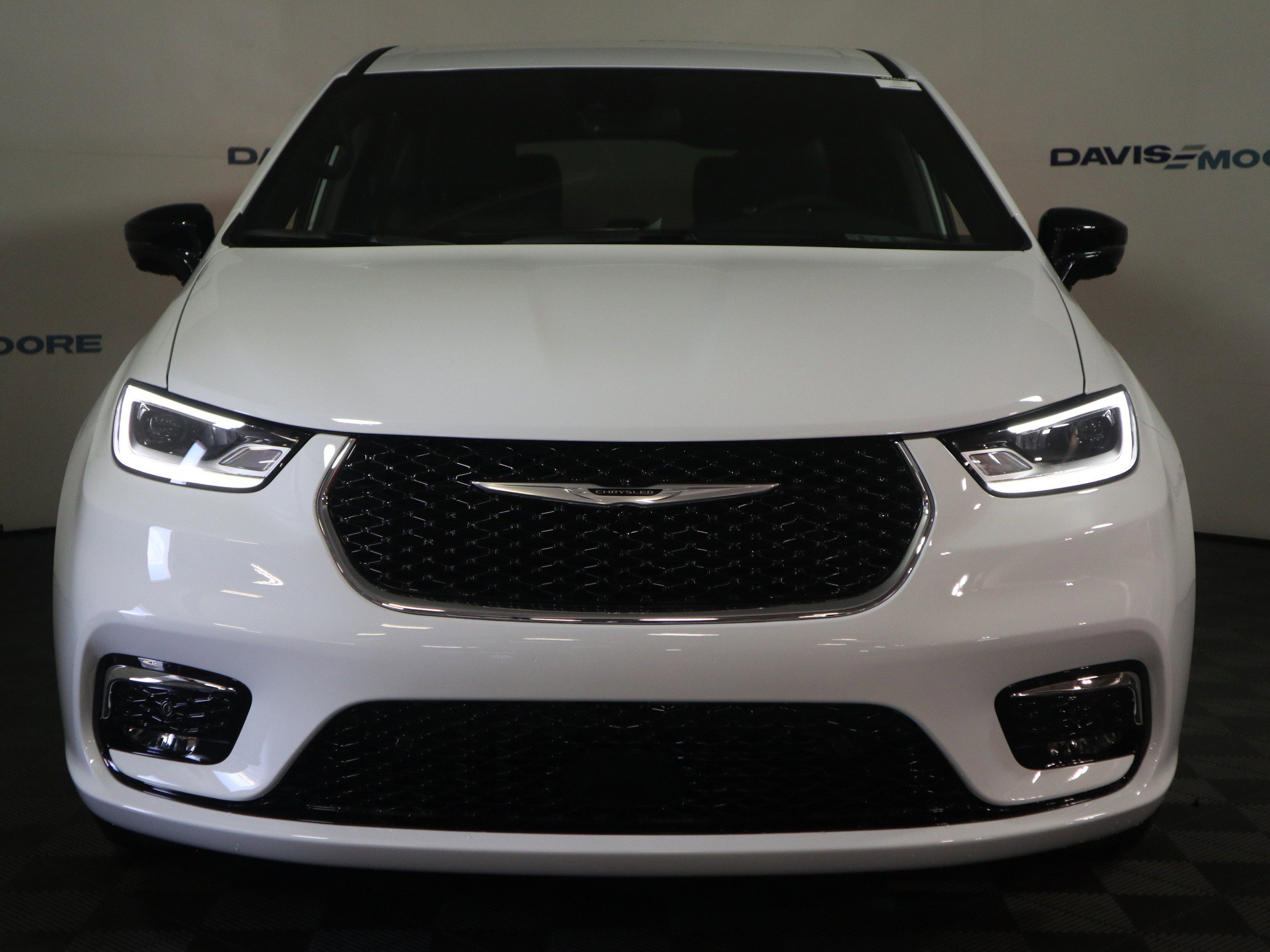 New 2026 Chrysler Pacifica Select image 13